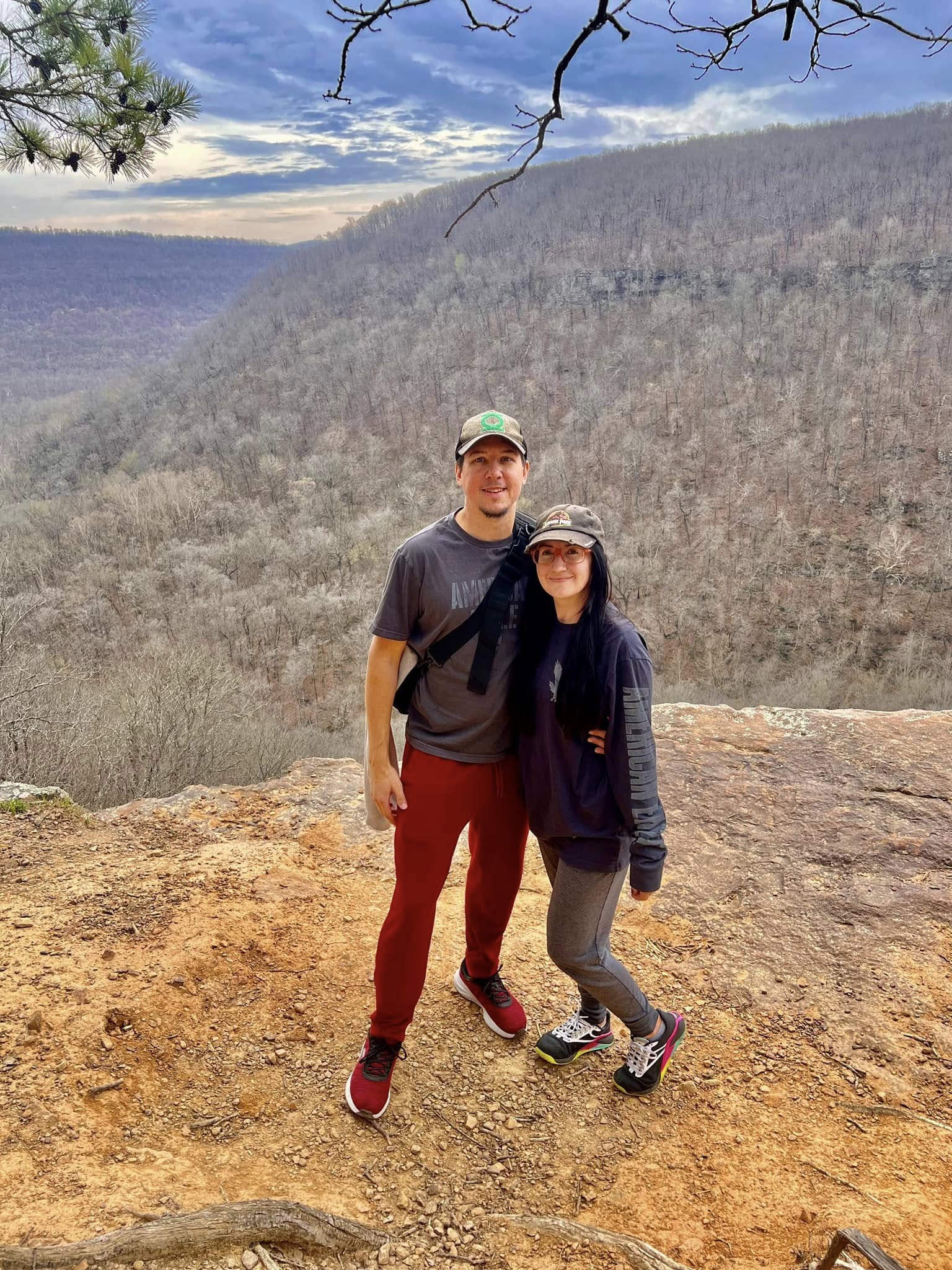 Dakota & Amy at Hawksbill Crag in Arkansas